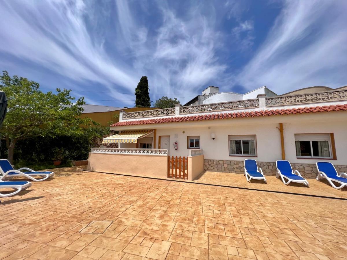 Apartamentos Famara Lloret de Mar Eksteriør billede