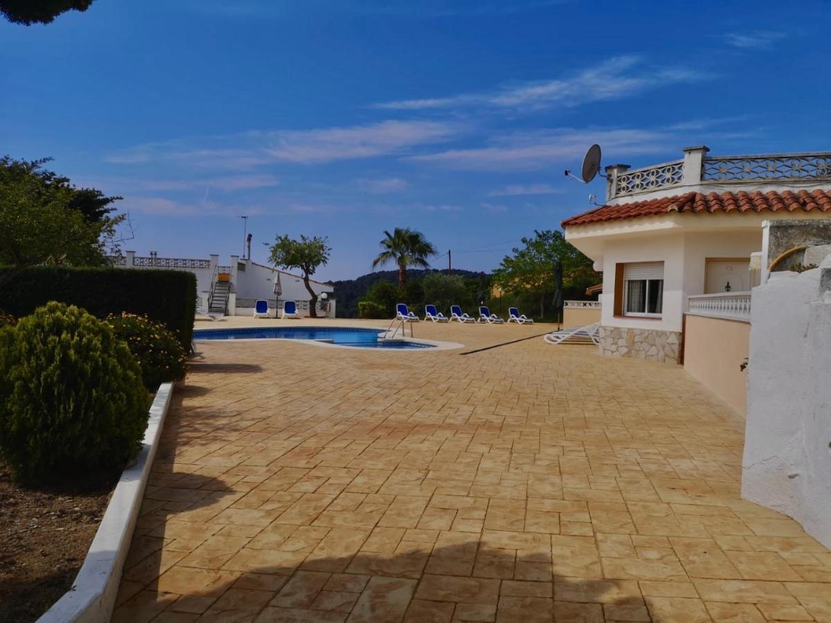 Apartamentos Famara Lloret de Mar Eksteriør billede
