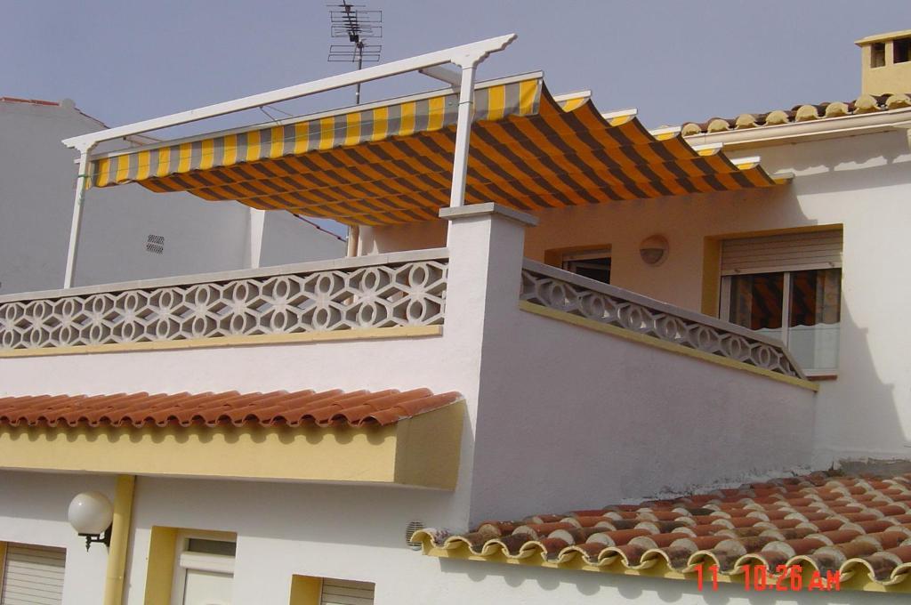 Apartamentos Famara Lloret de Mar Værelse billede