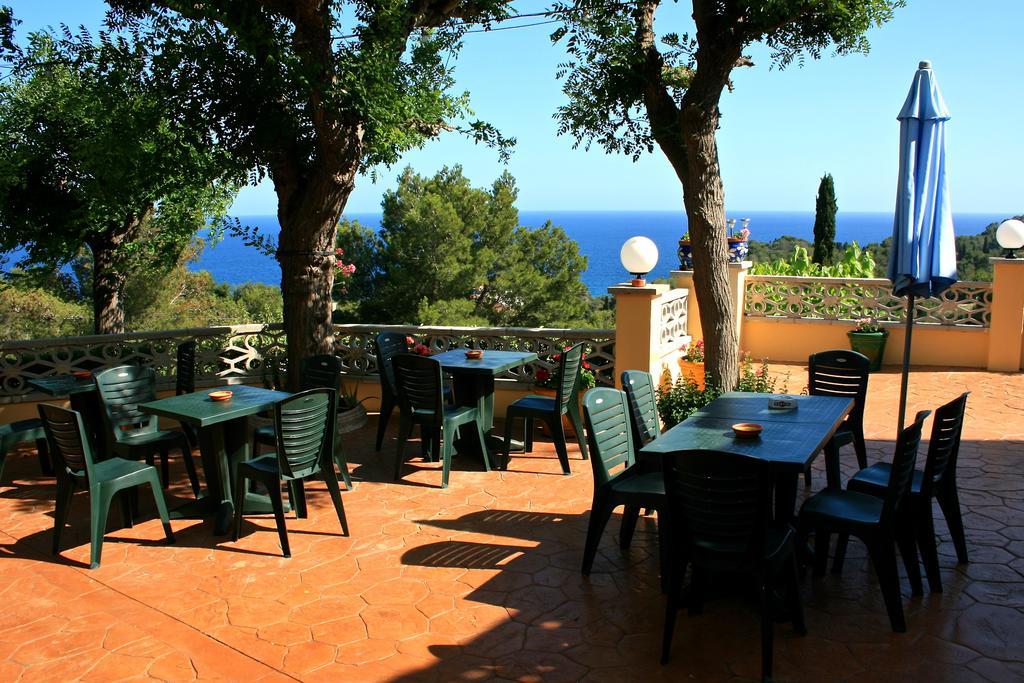 Apartamentos Famara Lloret de Mar Eksteriør billede