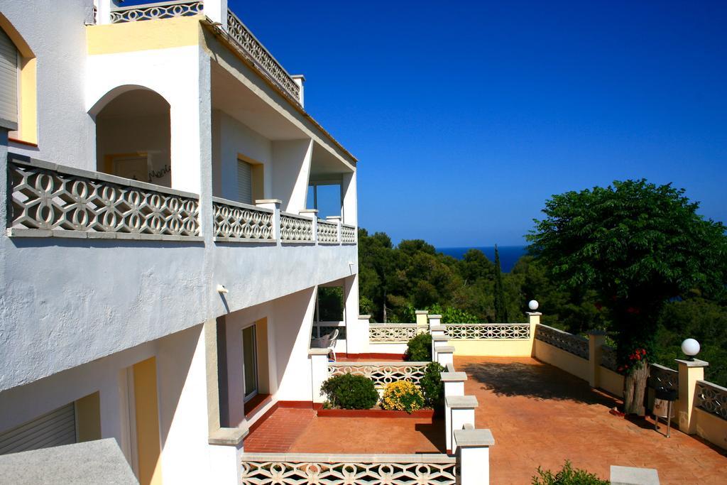 Apartamentos Famara Lloret de Mar Eksteriør billede