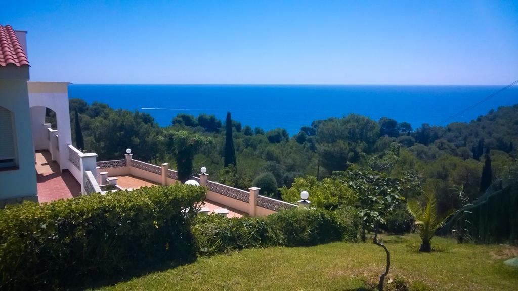 Apartamentos Famara Lloret de Mar Eksteriør billede
