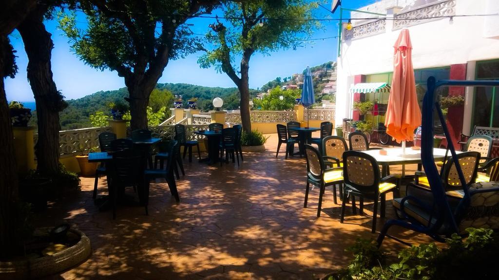 Apartamentos Famara Lloret de Mar Eksteriør billede